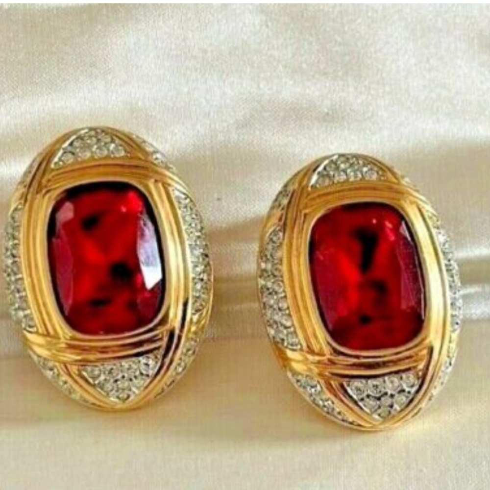 Beautiful vintage signed Swarovski Oval Ruby red crystal with white rhinestones